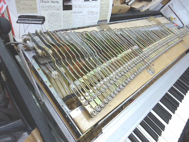 おとぐら＜音蔵＞ 中古キーボード・リズムマシン情報